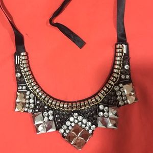 Beautiful tie necklace